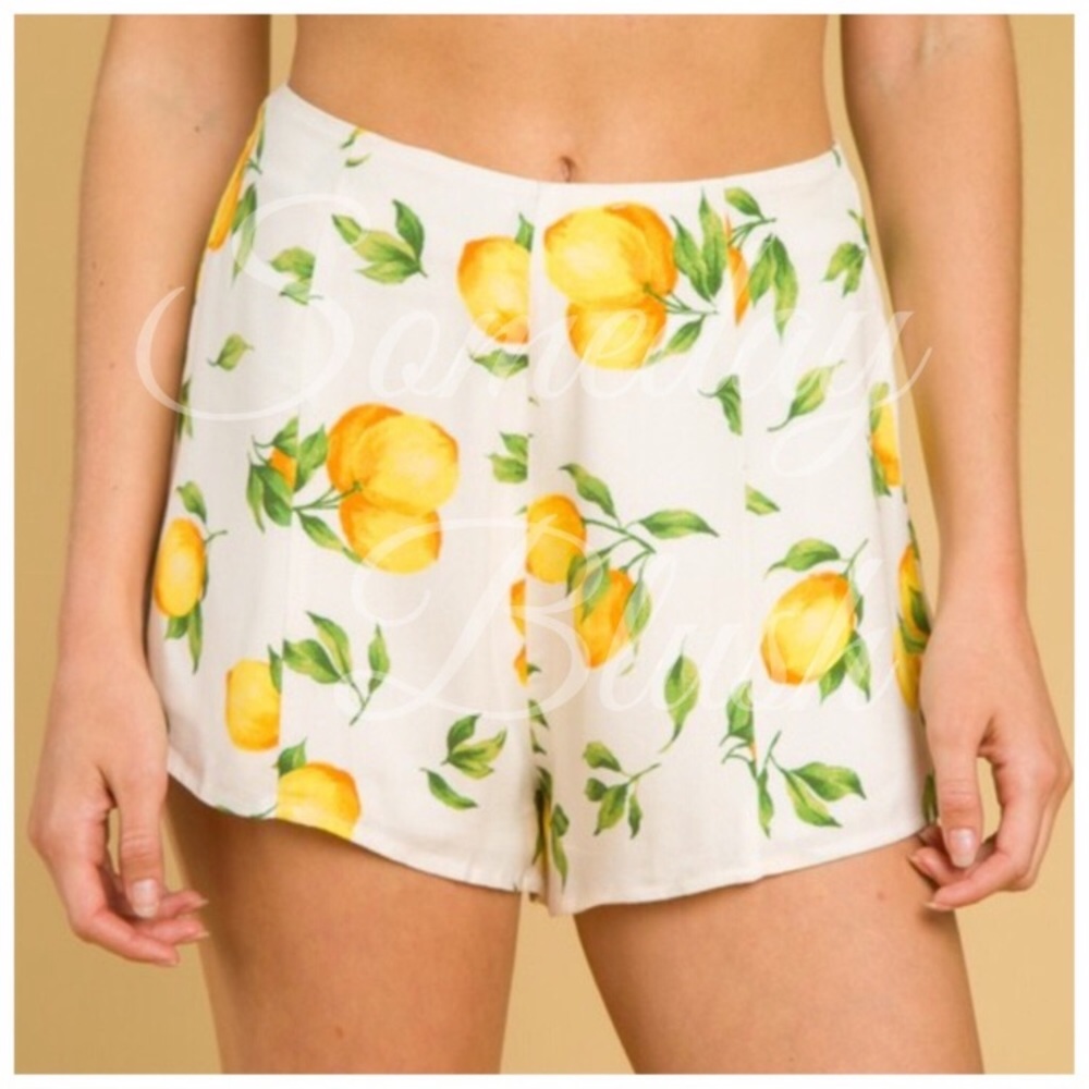 Lemon Print Shorts 🍋